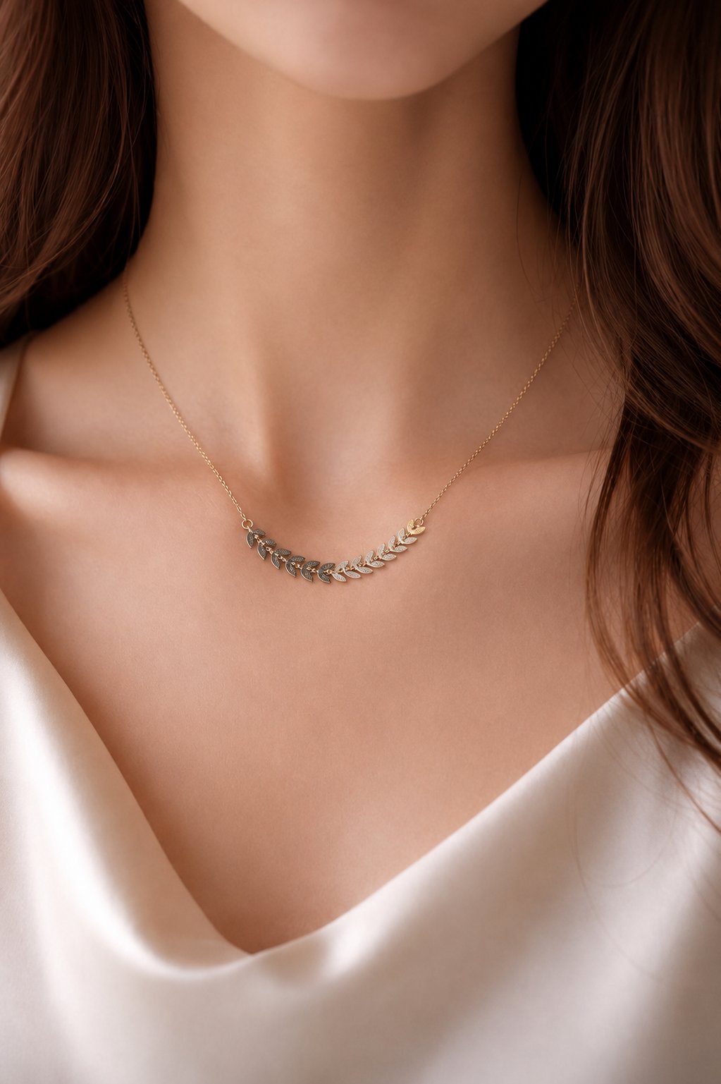 Aurelia Feather Necklace - Image 2