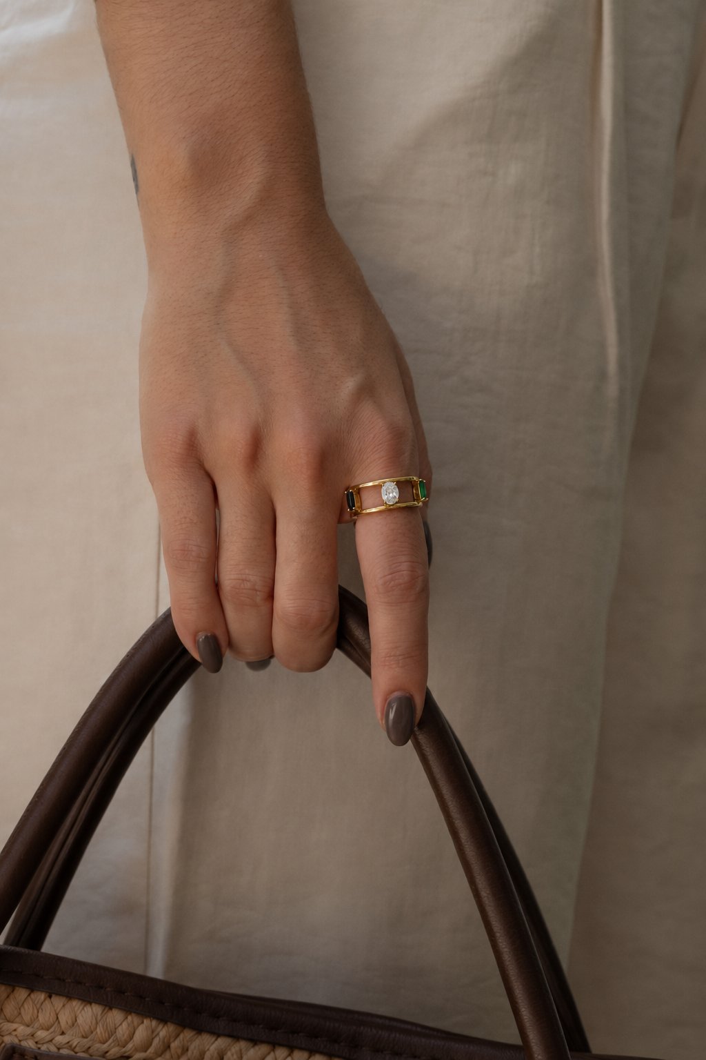 Mystic Hue Ring - Image 4