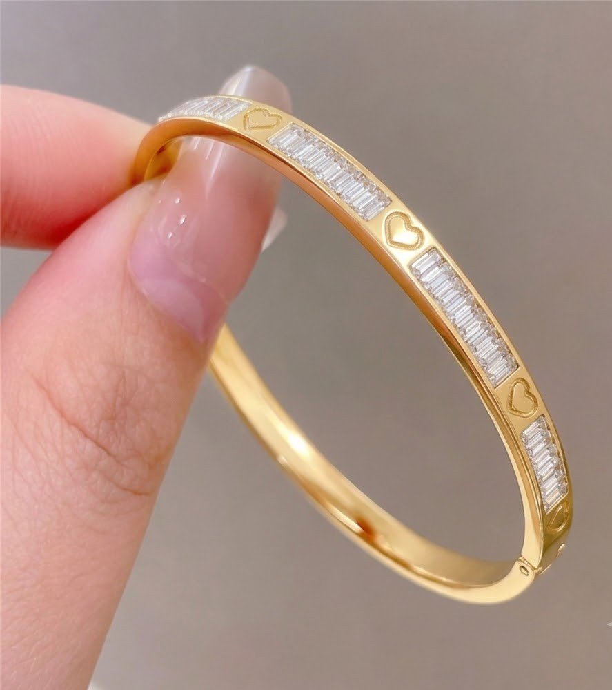 Jade Heart Bracelet - Image 5